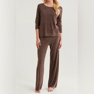 Barefoot dreams cozy chic ultra light Brown Knit Sweater and Pants Set